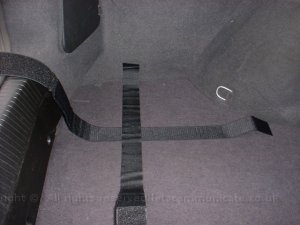 bootmountvelcro2.jpg - I used velcro to hold the CPU in the rear of the car. This was a cheap but effective mounting solution
