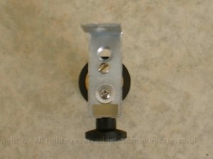 screenremountedv2p1.jpg - I tried another home made bracket - this too didnt work