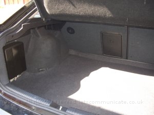 v4installed2.jpg - Another view just to show you the very small size of the system