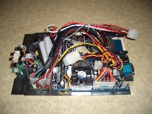 v5voom2casefit1.jpg - The Voom2 case needed a little organisation of the cables how ever I kept the Via12000 ( for the moment ) unit I find a board that meets my new needs. I did find I needed to extend one of the fan connections how ever that was a £2 lead down the local shop
