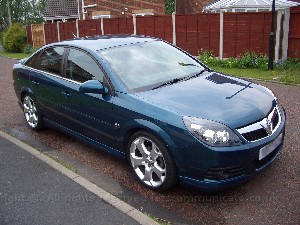 vectracdetailing8.jpg - Next I use Autoglym rubber restorer on the door areas, back to black on the black areas and then finally I remove the masking tape and treat those areas where needed. Inside once I move the car ( you should have a wet & dry area if you can ) I hover out the carpets and seats using Auto Glym interior shampoo where needed and xxxxx plastic cleaner. Finally  I tidy up and admire my handy work.